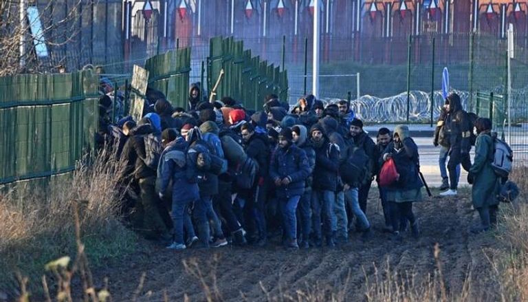 مهاجرون على الحدود بين بيلاروس وبولندا