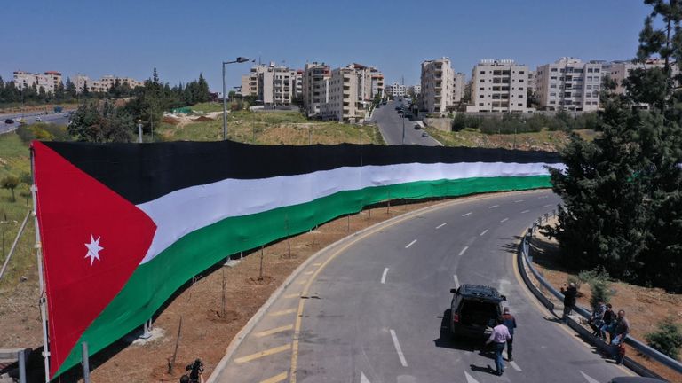 شعار موسوعة جينيس للأرقام القياسية