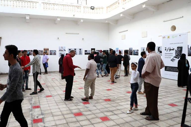 مجموعة من صور المعرض