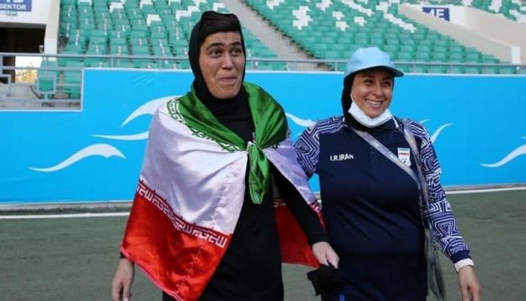 زهرة كودايي حارسة منتخب إيران للسيدات