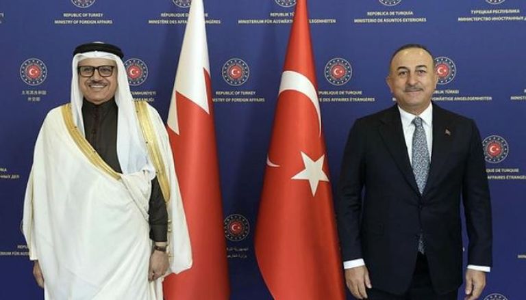 وزير الخارجية التركي ونظيره البحريني