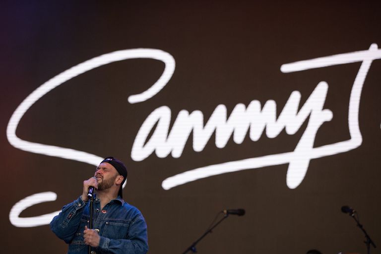 جانب من العرض الموسيقي