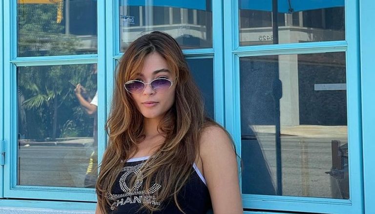 عارضة الأزياء كريستي جايلز 