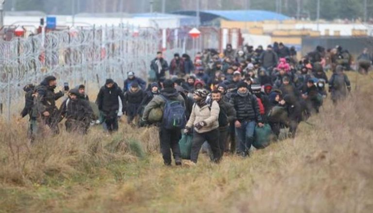 مهاجرون على حدود بولندا من جانب بيلاروسيا