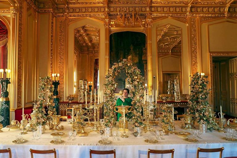 الملكة إليزابيث الثانية ملكة إنجلترا