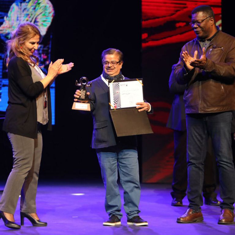 الفنان العراقي رائد محسن