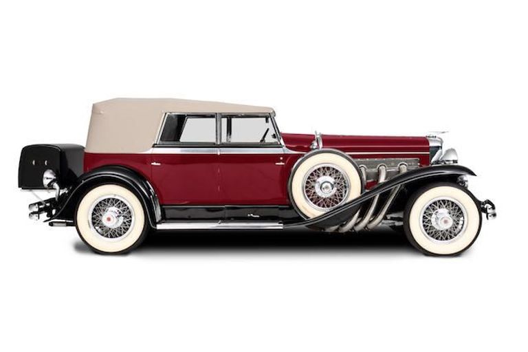 طراز Duesenberg Model J  طراز Shelby Cobra 427 Super Snake