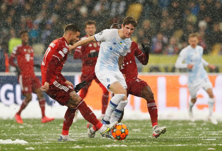 بايرن ميونخ ضد دينامو كييف مانشستر يونايتد ضد فياريال