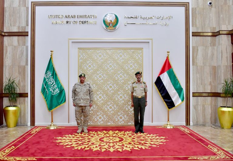 الفريق الركن حمد محمد ثاني الرميثي وقائد القوات البرية السعودية