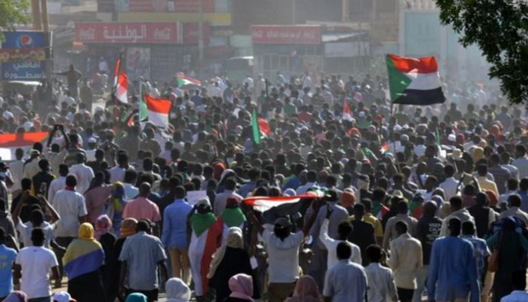 مظاهرات حاشدة وسط العاصمة الخرطوم- أ.ف.ب