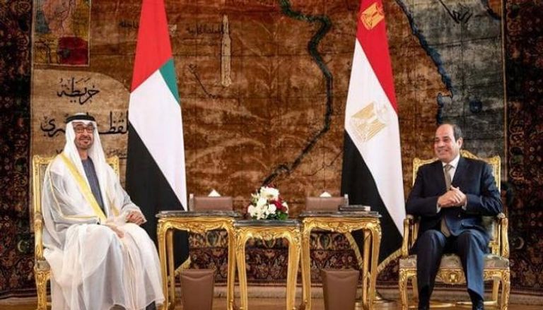 الشيخ محمد بن زايد آل نهيان خلال لقاء سابق مع الرئيس المصري عبدالفتاح السيسي