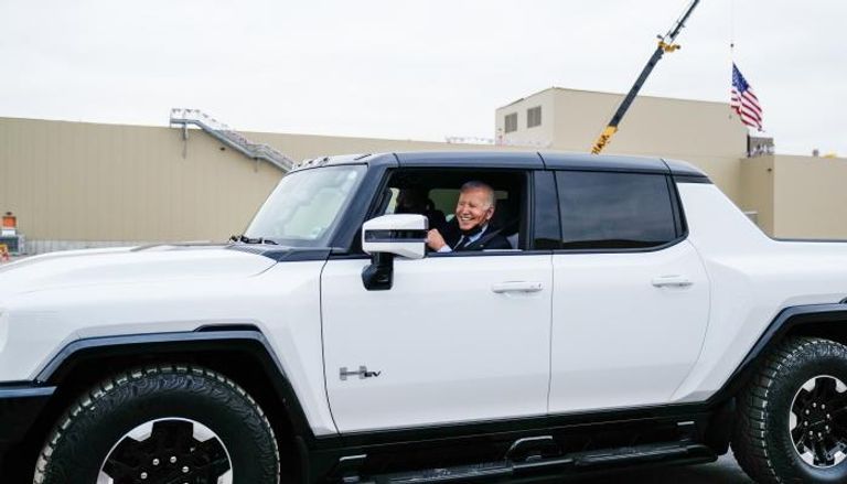 شاحنة هامر الكهربائية