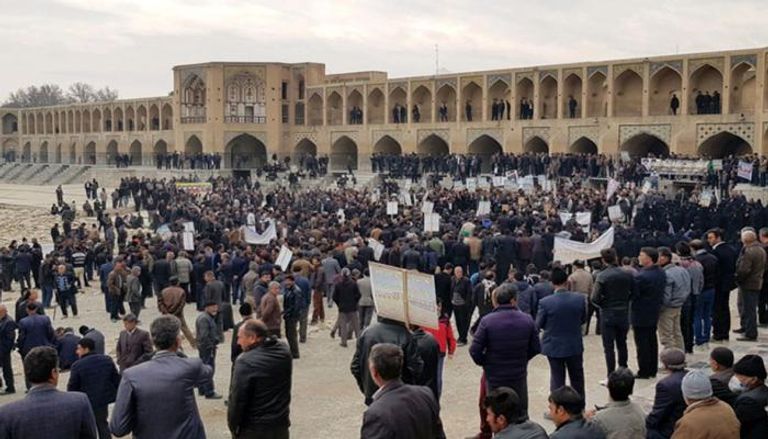 جانب من احتجاجات أصفهان وسط إيران