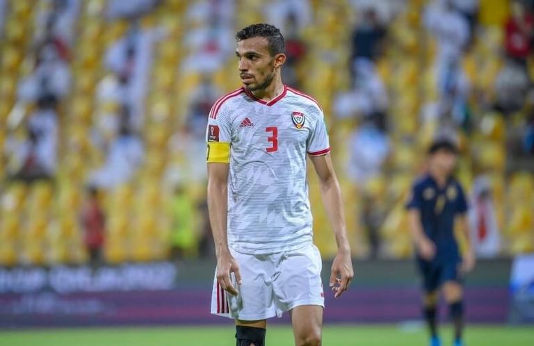 وليد عباس لاعب منتخب الإمارات في كأس العرب 2021 إسماعيل مطر نجم منتخب الإمارات