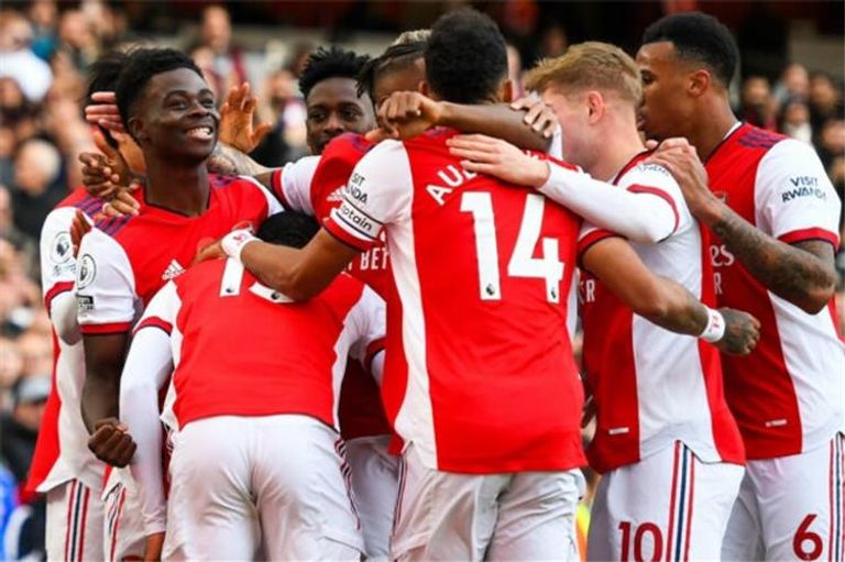 فريق أرسنال يتطلع لتصحيح مساره في الدوري الإنجليزي