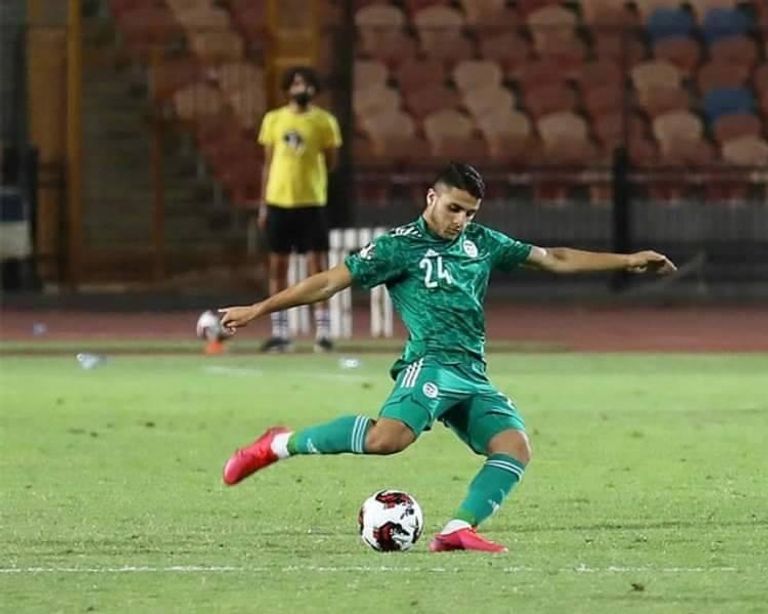 ياسين تيطراوي لاعب فريق بارادو ومنتخب الجزائر مجيد بوقرة مدرب منتخب الجزائر للمحليين