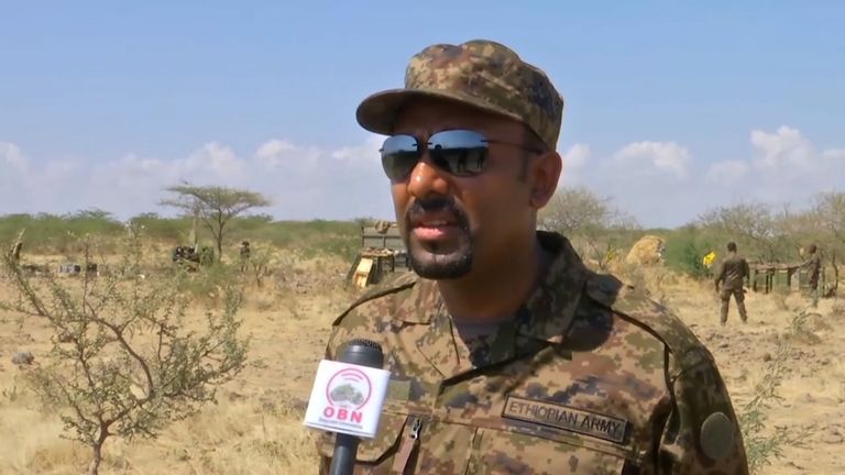 رئيس الوزراء الاثيوبي آبي أحمد بمناطق العمليات 