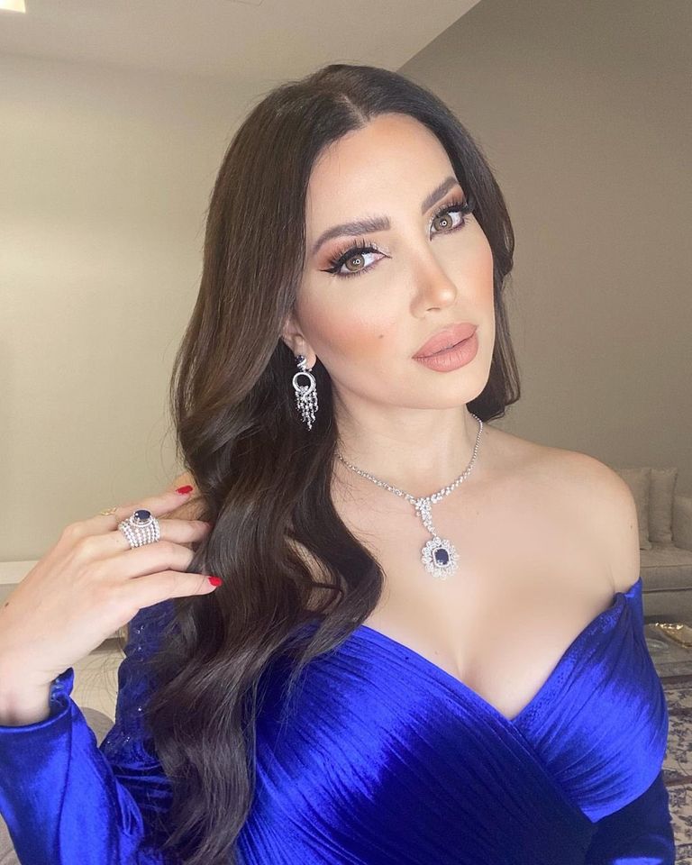 الممثلة السورية نسرين طافش