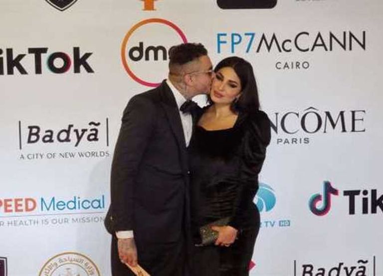 أحمد الفيشاوي وزوجته بمهرجان القاهرة السينمائي