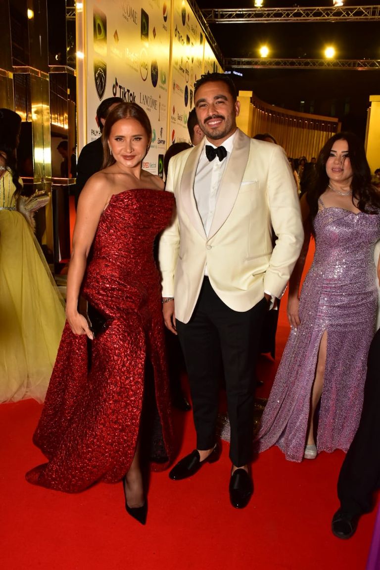 يسرا وإلهام شاهين في افتتاح مهرجان القاهرة السينمائي