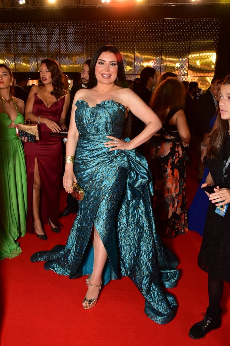 يسرا وإلهام شاهين في افتتاح مهرجان القاهرة السينمائي