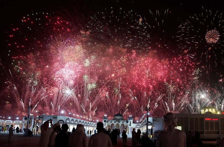 عروض فنية مبهرة بمهرجان الشيخ زايد