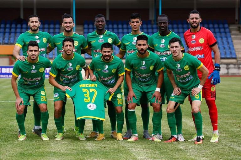 شبيبة القبائل الجزائري في الكونفدرالية الأفريقية فريق بيراميدز