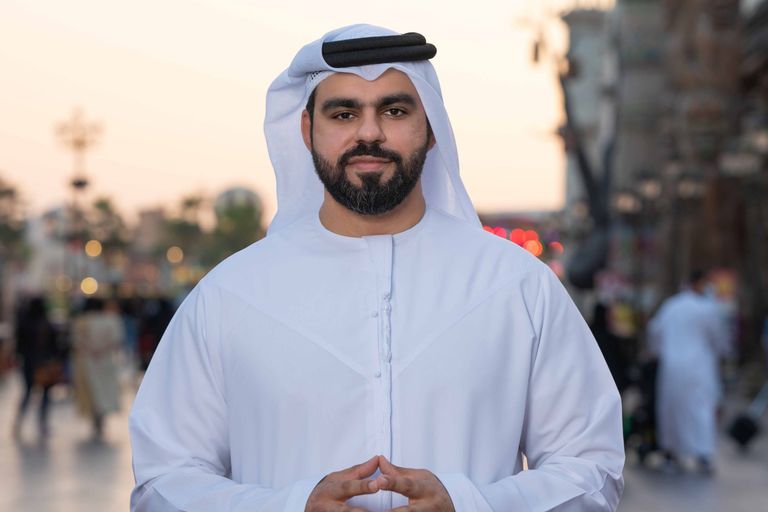 إطلاق ألعاب نارية احتفالا باليوبيل الذهبي للإمارات