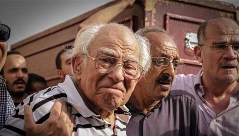 الفنان رشوان توفيق