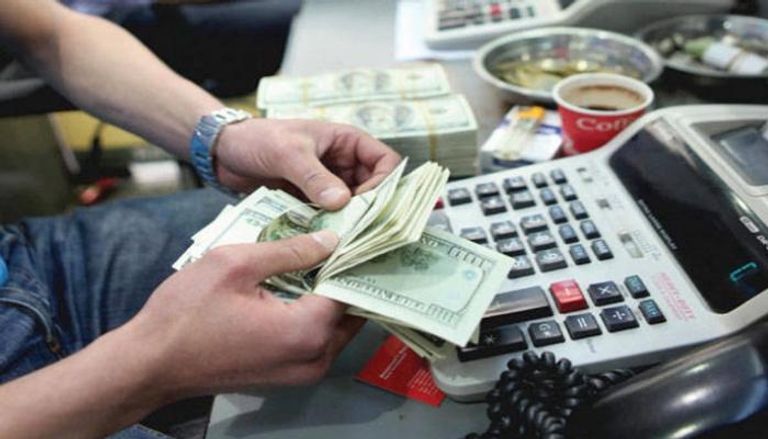 استقرار سعر الدولار في العراق 