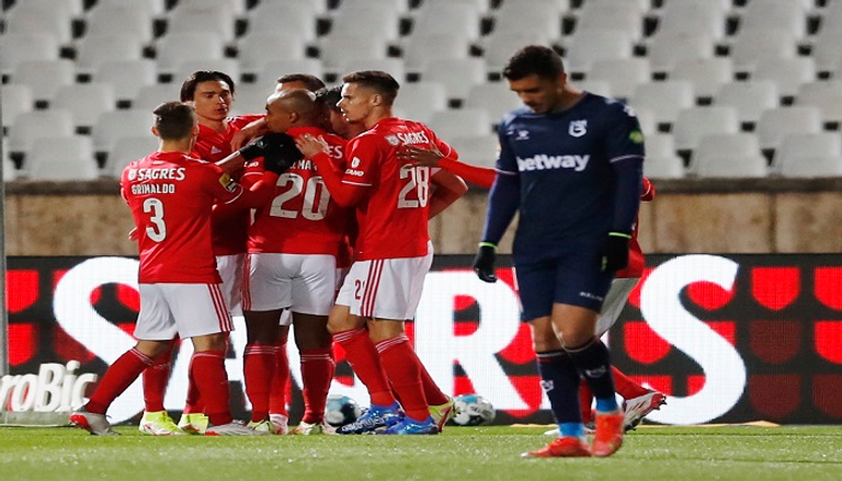 بنفيكا ضد بيلينينسيش