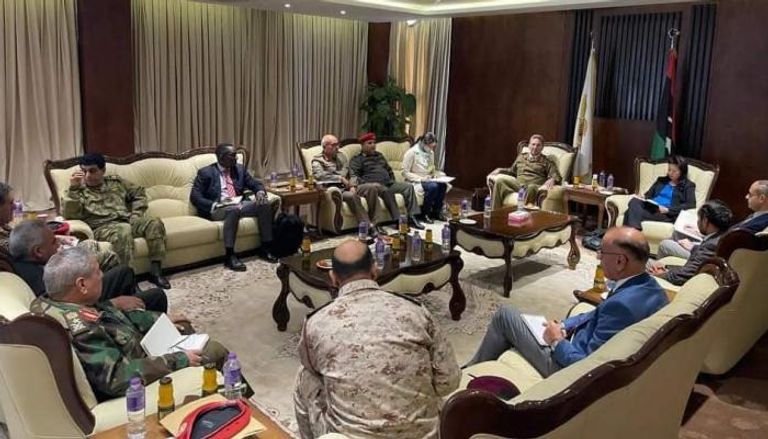 اللجنة العسكرية الليبية المشتركة (5+5) والمراقبون الدوليون