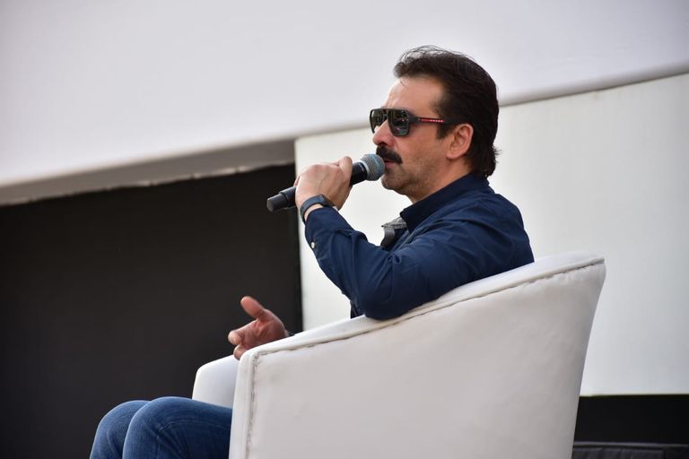 الفنان المصري كريم عبدالعزيز