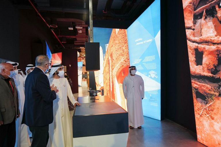 محمد بن راشد يزور جناح الجزائر في إكسبو 2020 دبي