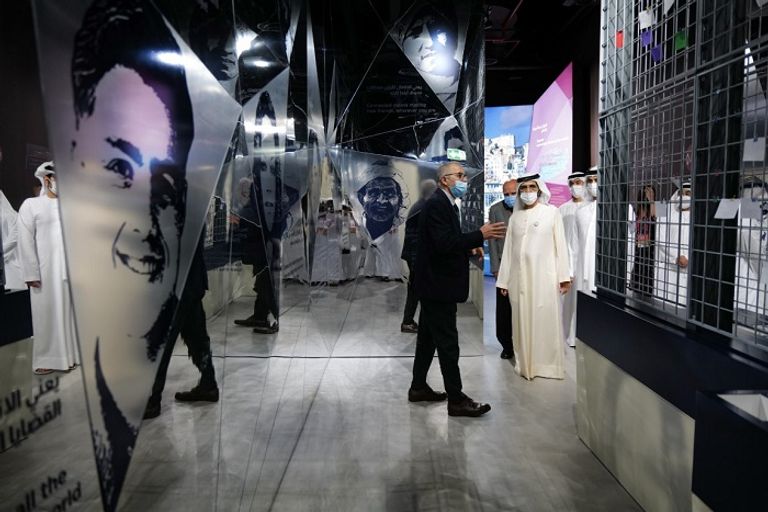 محمد بن راشد يزور جناح الجزائر في إكسبو 2020 دبي