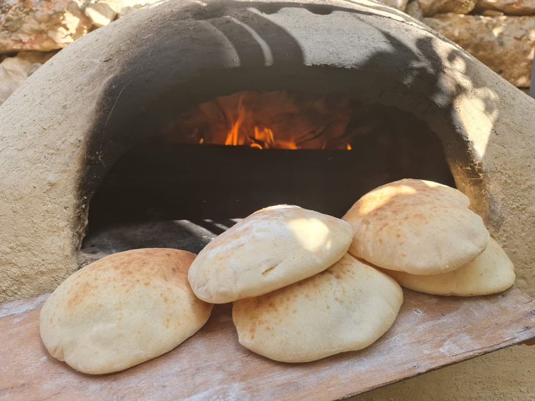 الطابوبة تستخدم في إعداد الخبز والمناقيش