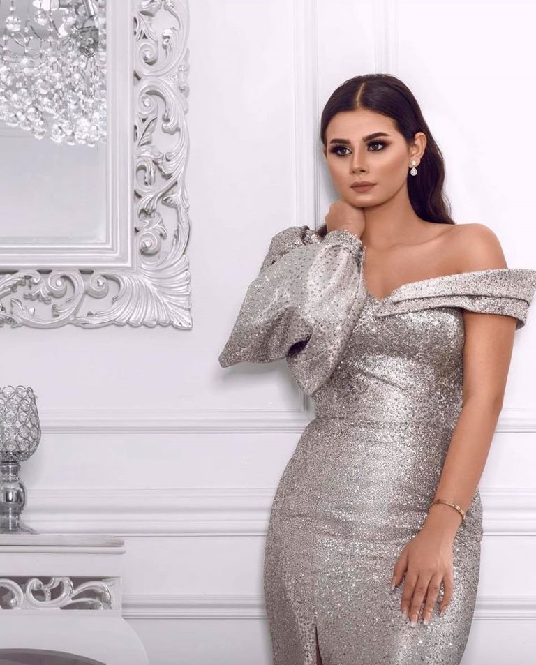 الفنانة المصرية منة عرفة