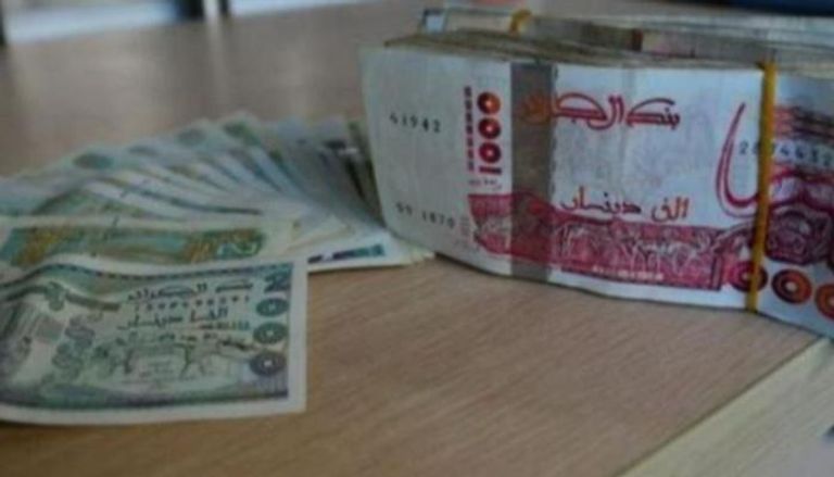 أسعار اليورو والدولار اليوم في الجزائر