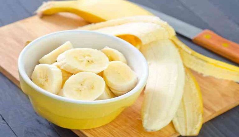 ريجيم الموز.. استشاري تغذية يكشف تفاصيل هذا النظام الغذائي(خاص)