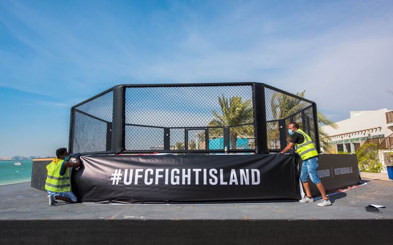 مدينة زايد الرياضية