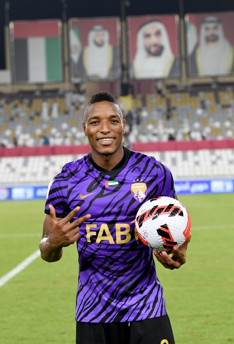 لابا كودجو نجم العين هداف الدوري الإماراتي العين متصدر جدول ترتيب الدوري الإماراتي