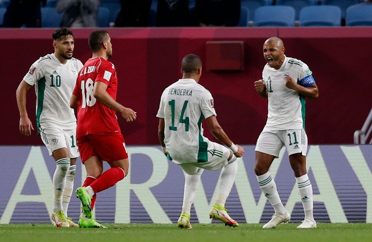 يوسف بلايلي مهاجم منتخب الجزائر