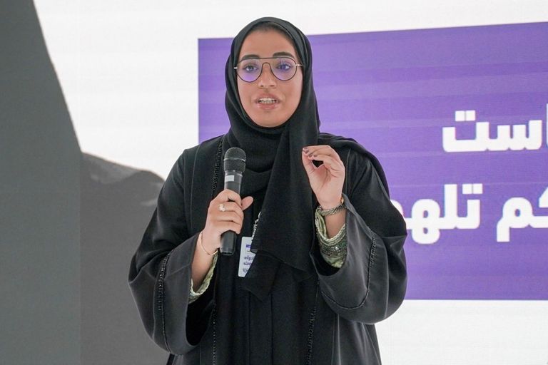 جانب من تكريم أعضاء بودكاست الشباب العربي