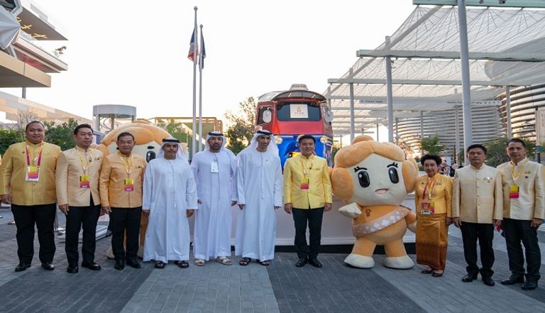 تايلاند تحتفل بيومها الوطني في