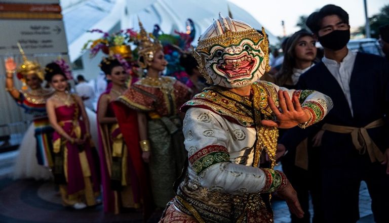 تايلاند تحتفل بيومها الوطني في