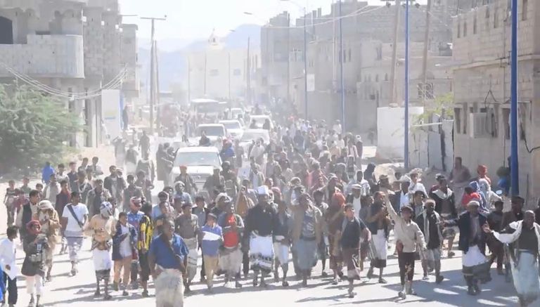 مظاهرات اليمنيين في شبوة ضد فساد الإخوان