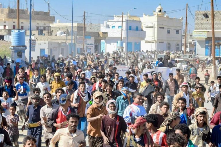 مظاهرات اليمنيين في شبوة ضد فساد الإخوان