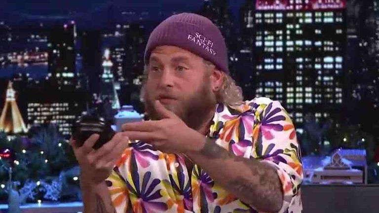 الممثل الأمريكي جونا هيل بطل فيلم "لا تنظر للأعلى"