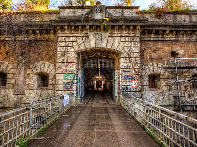 حي Centocelle   حي Basmanny