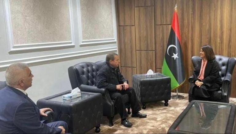 جانب من اجتماع نجلاء المنقوش والوفد الروسي (الخارجية الليبية)